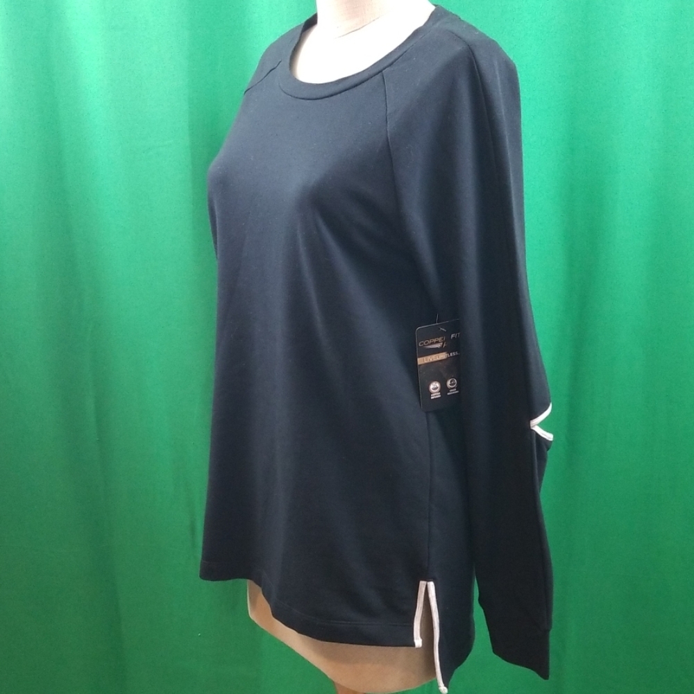 Sweater - Picture 2 of 4